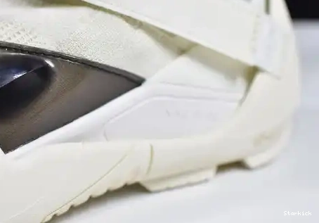 Sail SP TR Free MMW AQ9201-100 Nike 3 Flyknit 0516